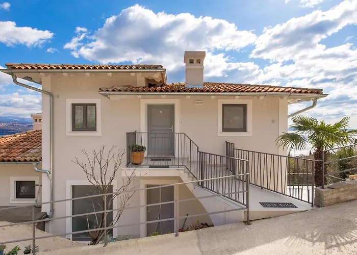 Pogled The View Apartment Opatija